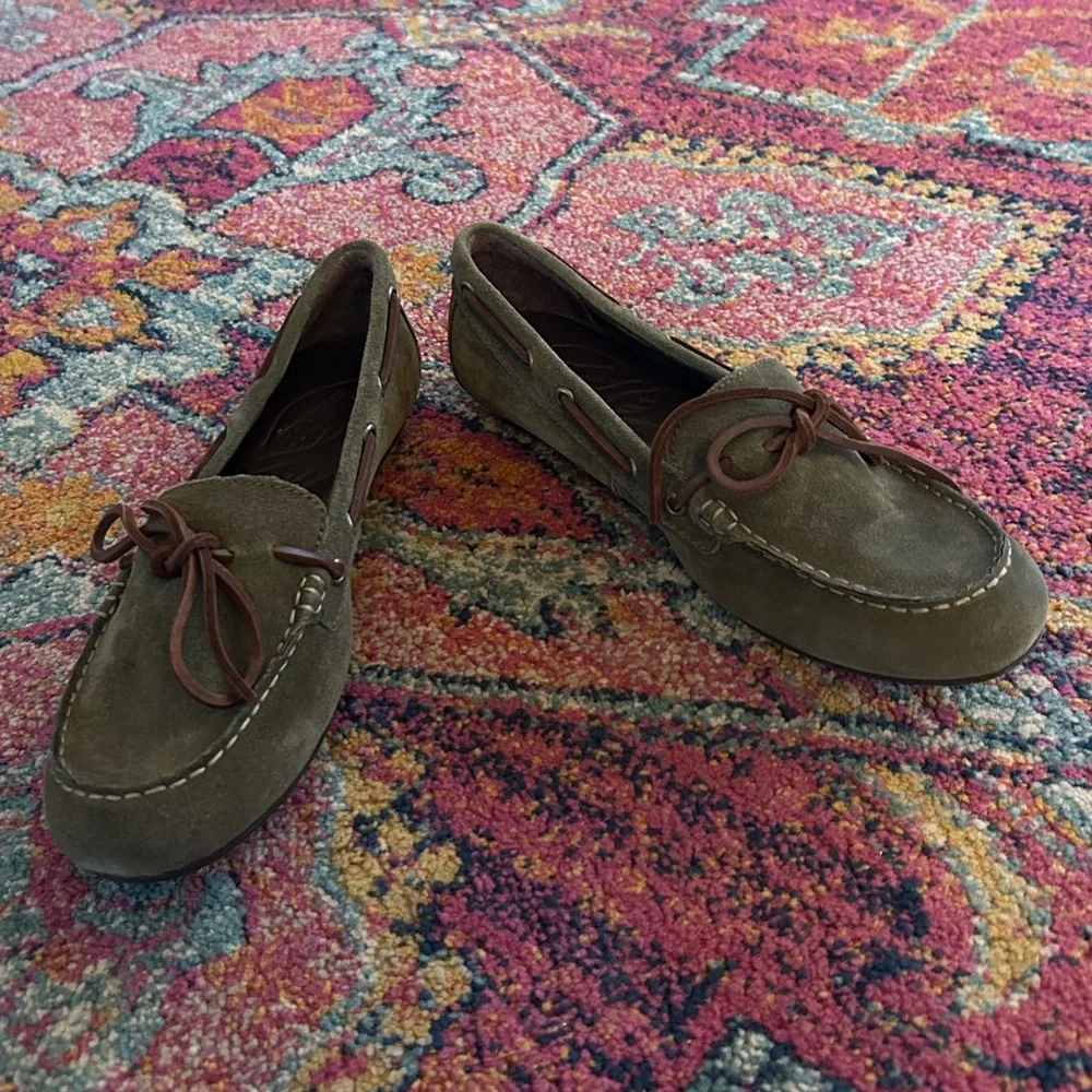 Born | Women’s Olive Green Suede Leather Slip On Driving Loafers Moccasins 8.5 - Picture 11 of 16